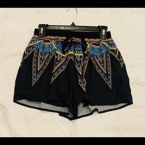 Jealous Tomato pattern shorts